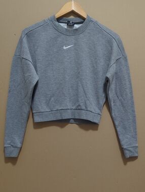 Nike Dri Fit Cropped Sweater Women's XS Charcoal Crew Neck Cutout Open Back